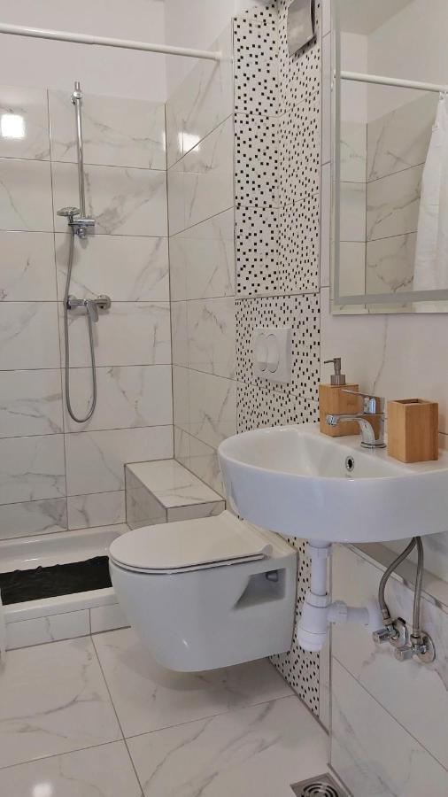 Apartments Zorica Duce Exterior photo