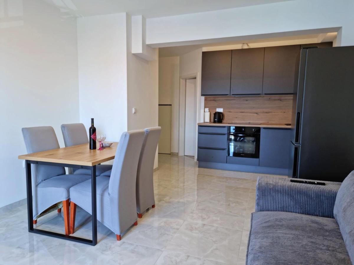 Apartments Zorica Duce Exterior photo