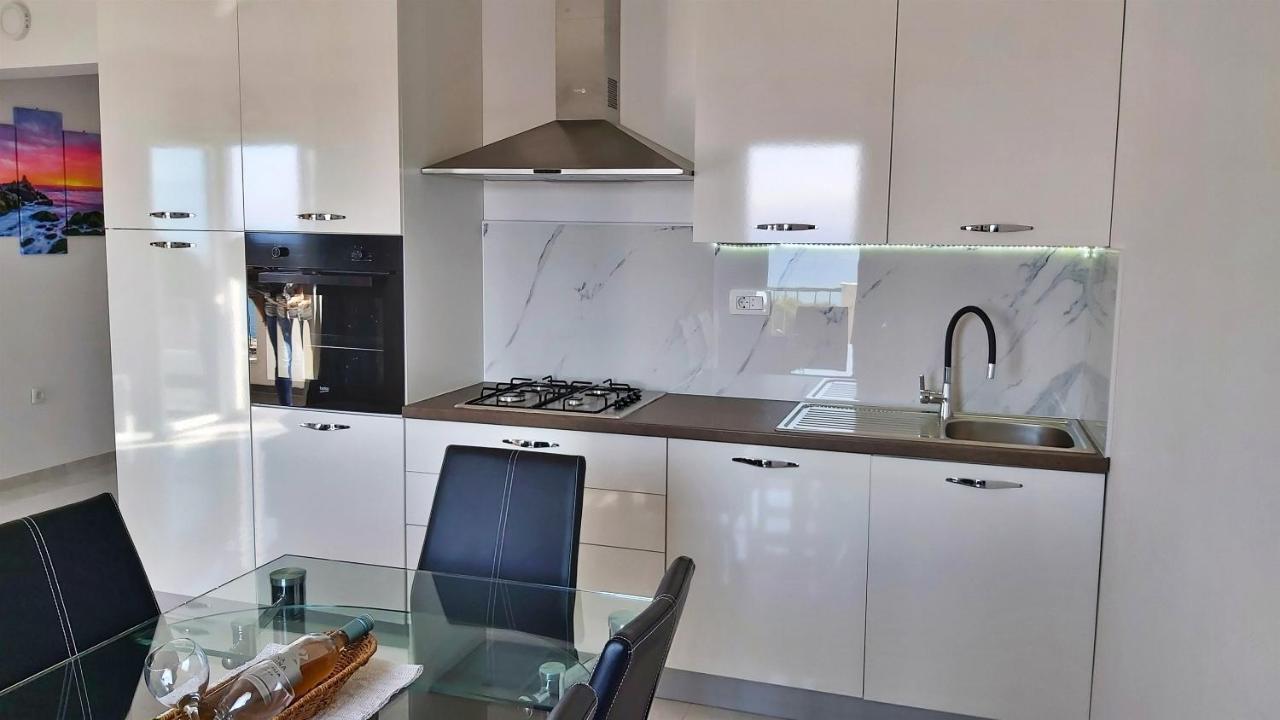 Apartments Zorica Duce Exterior photo