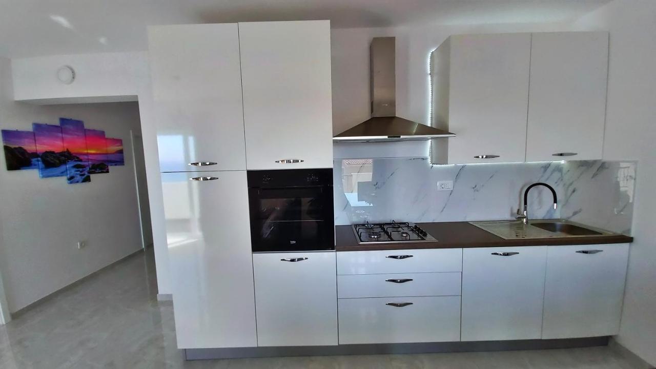 Apartments Zorica Duce Exterior photo